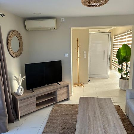 Filoxenia City Apartment Zakynthos stad Exteriör bild